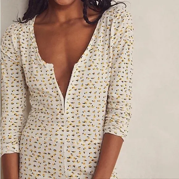 062 Free People Intimately Home Alone Pajamas NWOT Size XS
