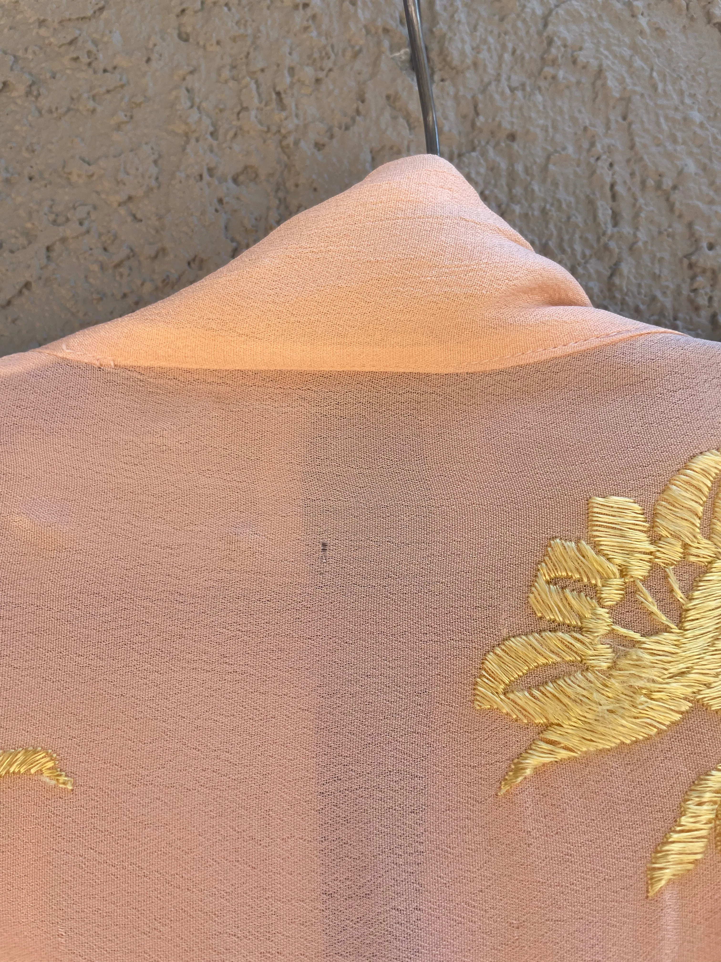 1940s Rayon Crepe Creamsicle Embroidered Kimono Style Tie Waist Robe