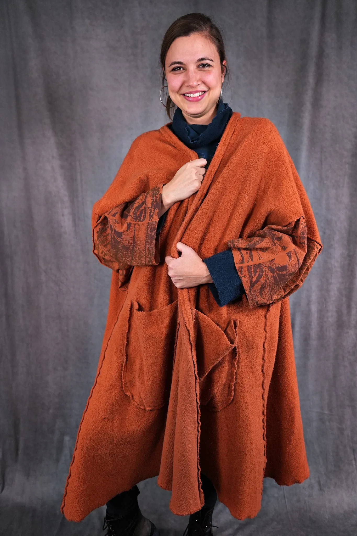 5295 Sherpa Kimono Ember-P