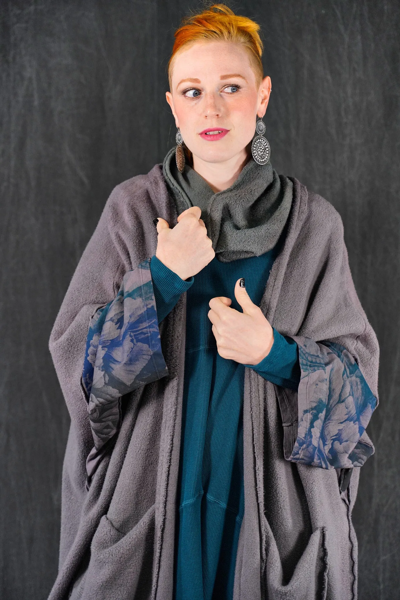 5295 Sherpa Kimono Metal-P