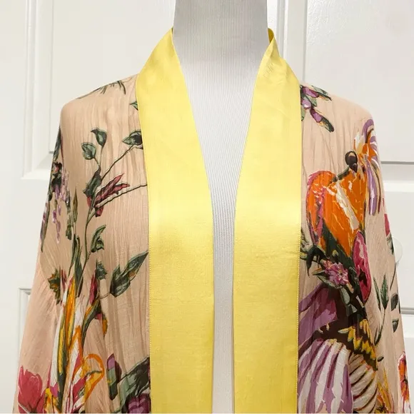 Aratta Silent Journey Floral Kimono Robe