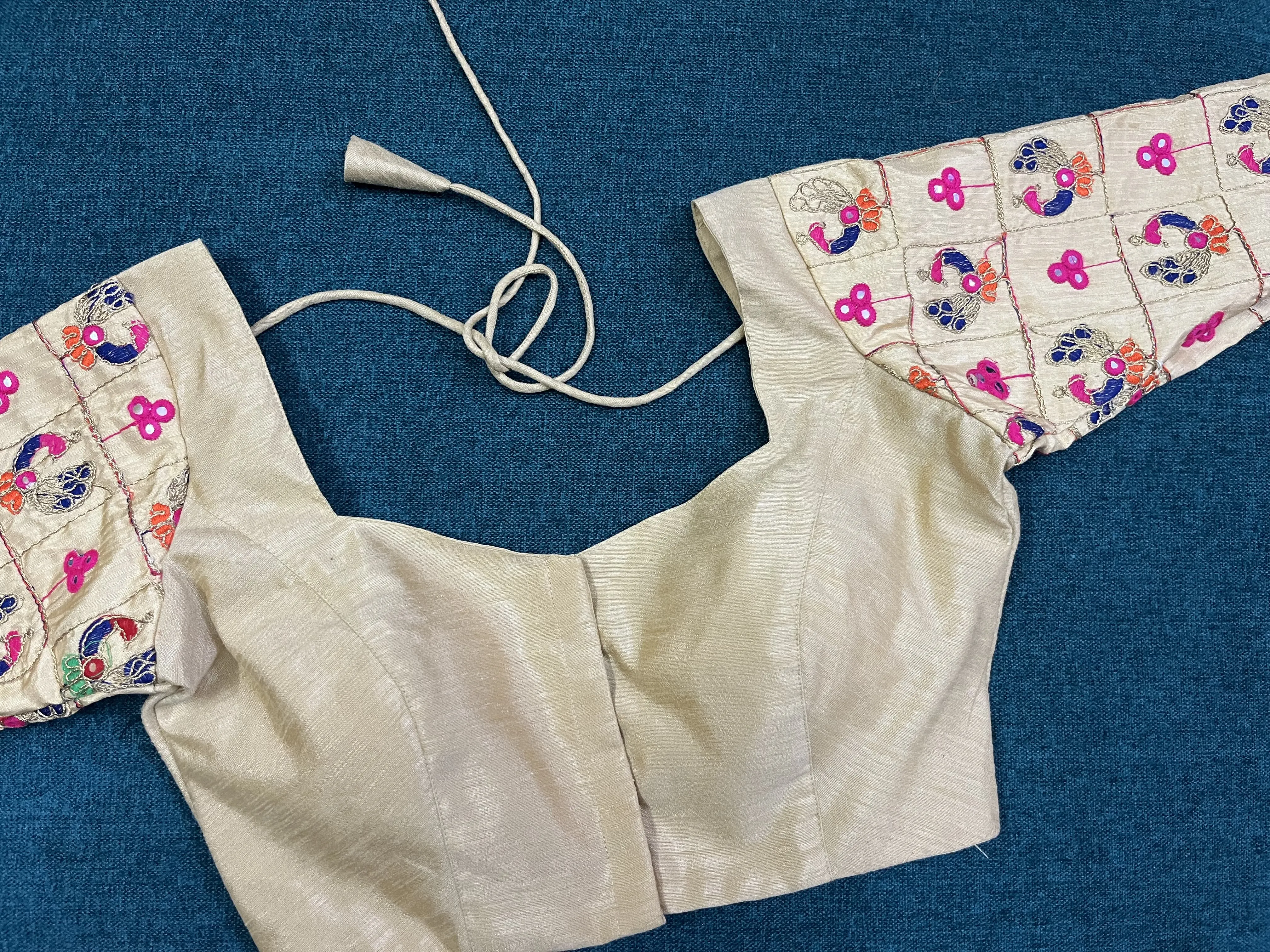 BEIGE PEACOCK EMBROIDERY BLOUSE