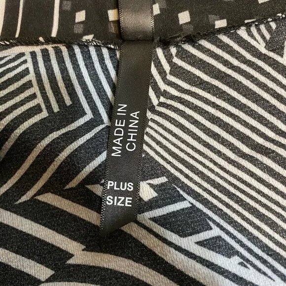 Black and White Patterned sheer cardigan kimono waterfall front plus one size