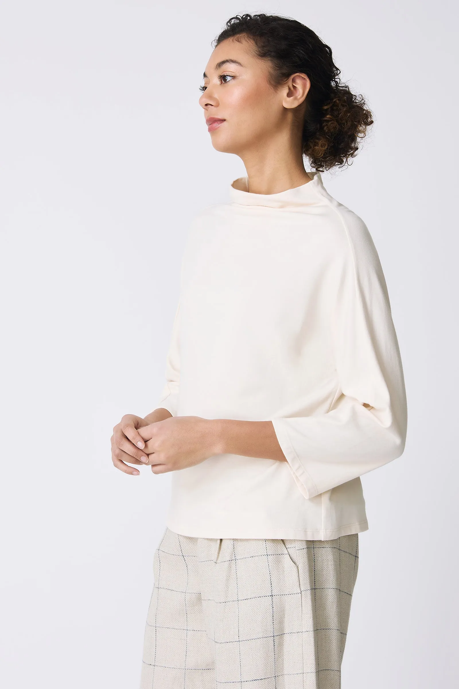 Brigitte Mock Funnel - Ivory
