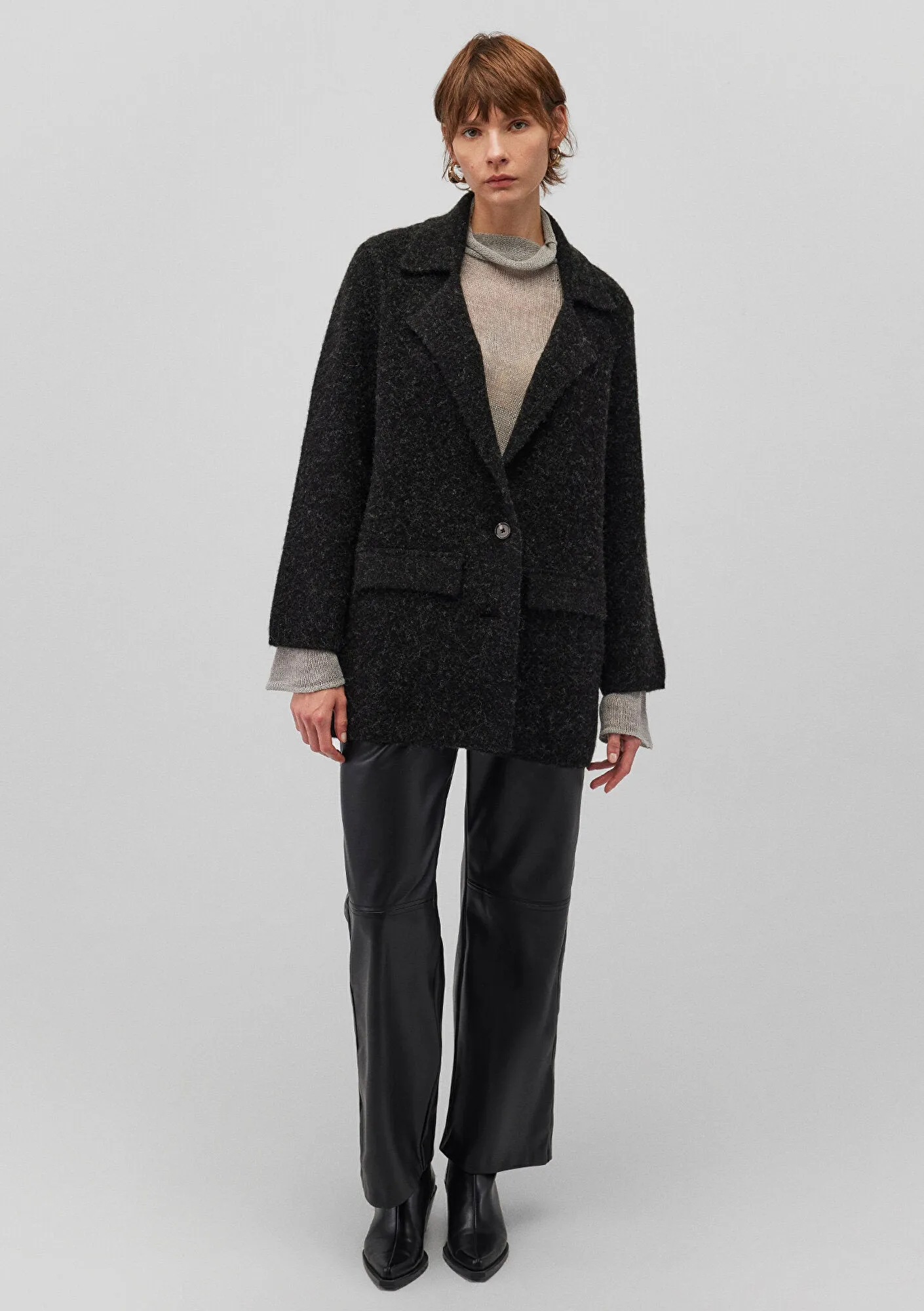 Buttoned Anthracite Hırka