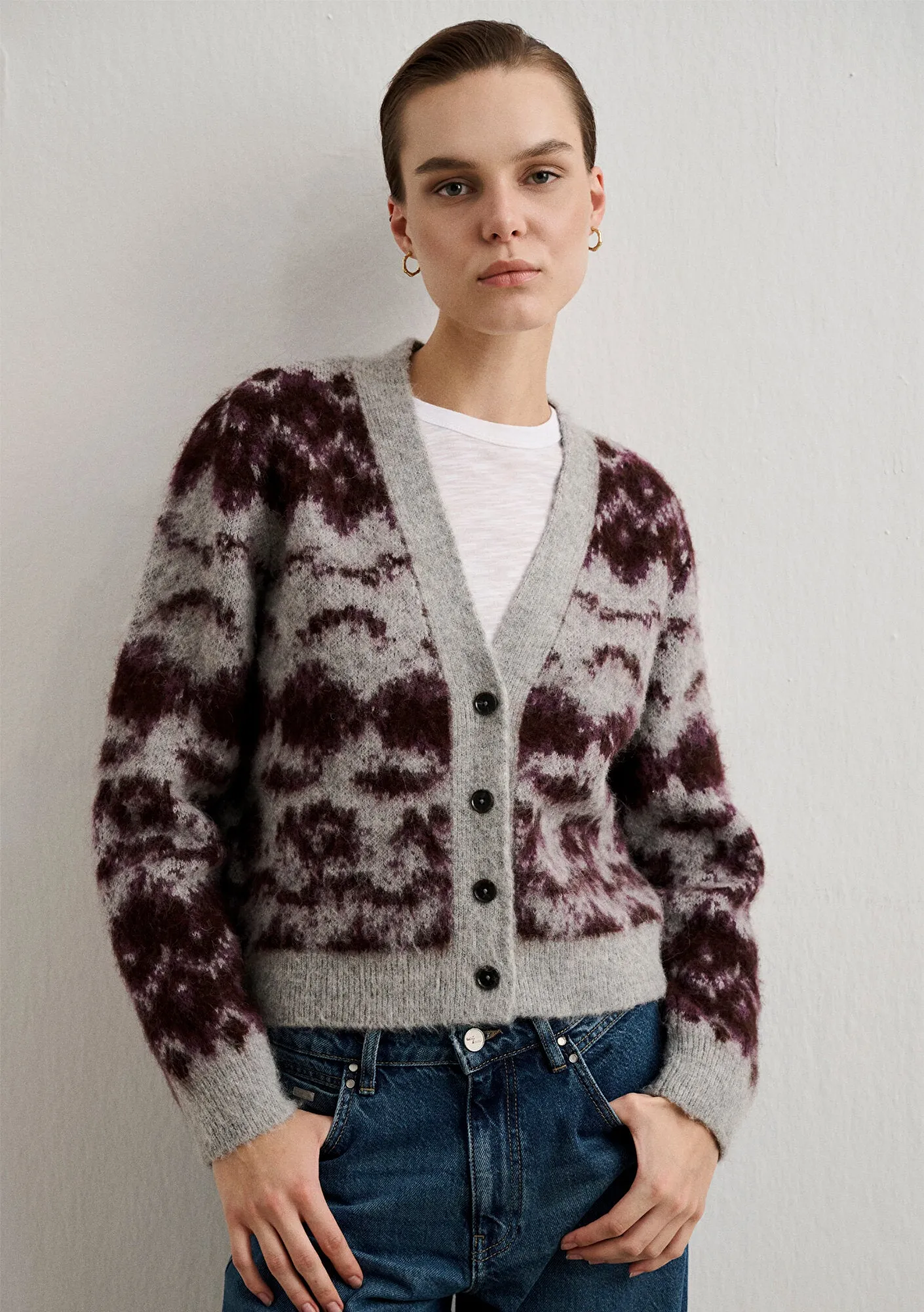 Buttoned Beige Hırka