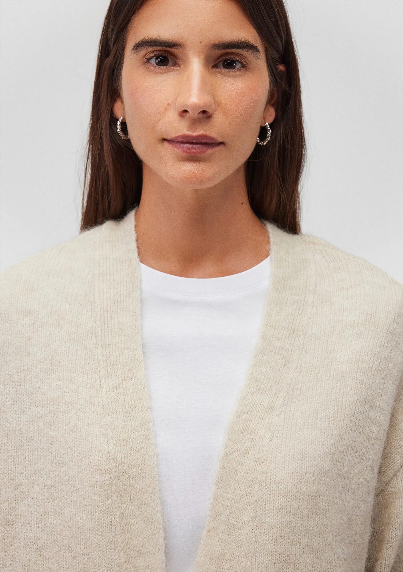 Buttoned Beige Hırka