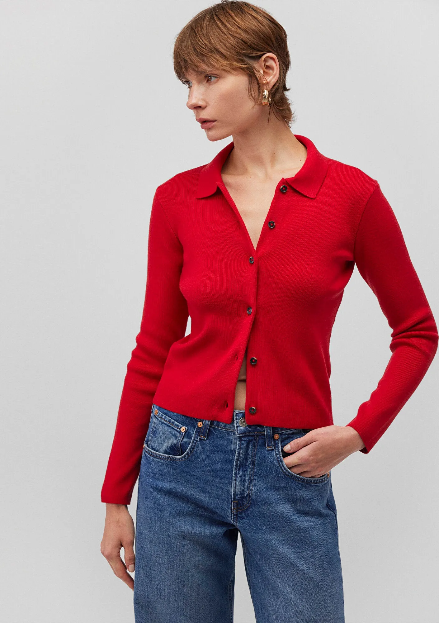 Buttoned Red Hırka