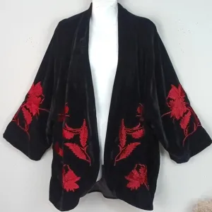 Chicos Travelers Black Velvet Jacket/ Kimono with Red Floral Embroidery sz 3
