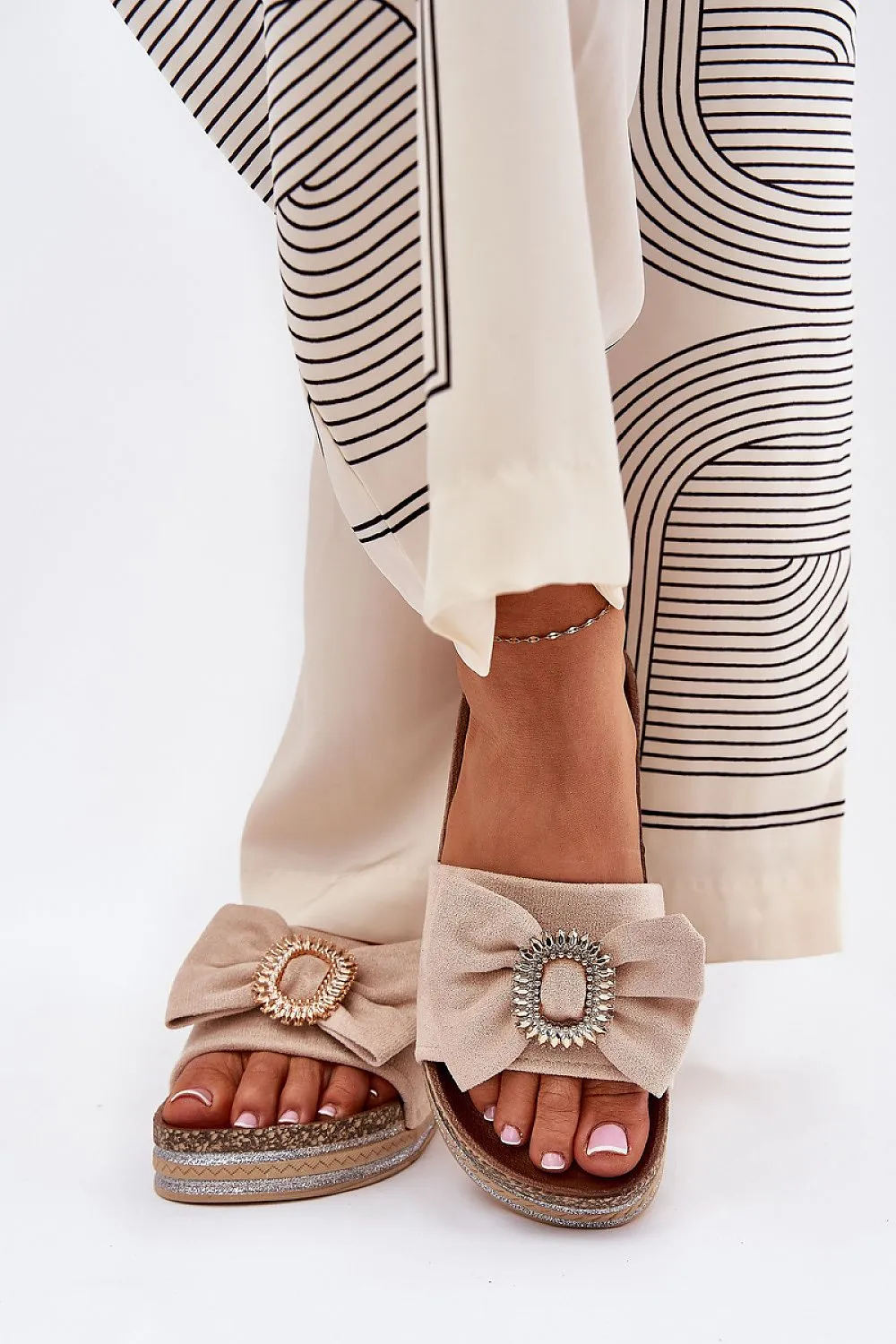 Decorative brooch eco suede slippers