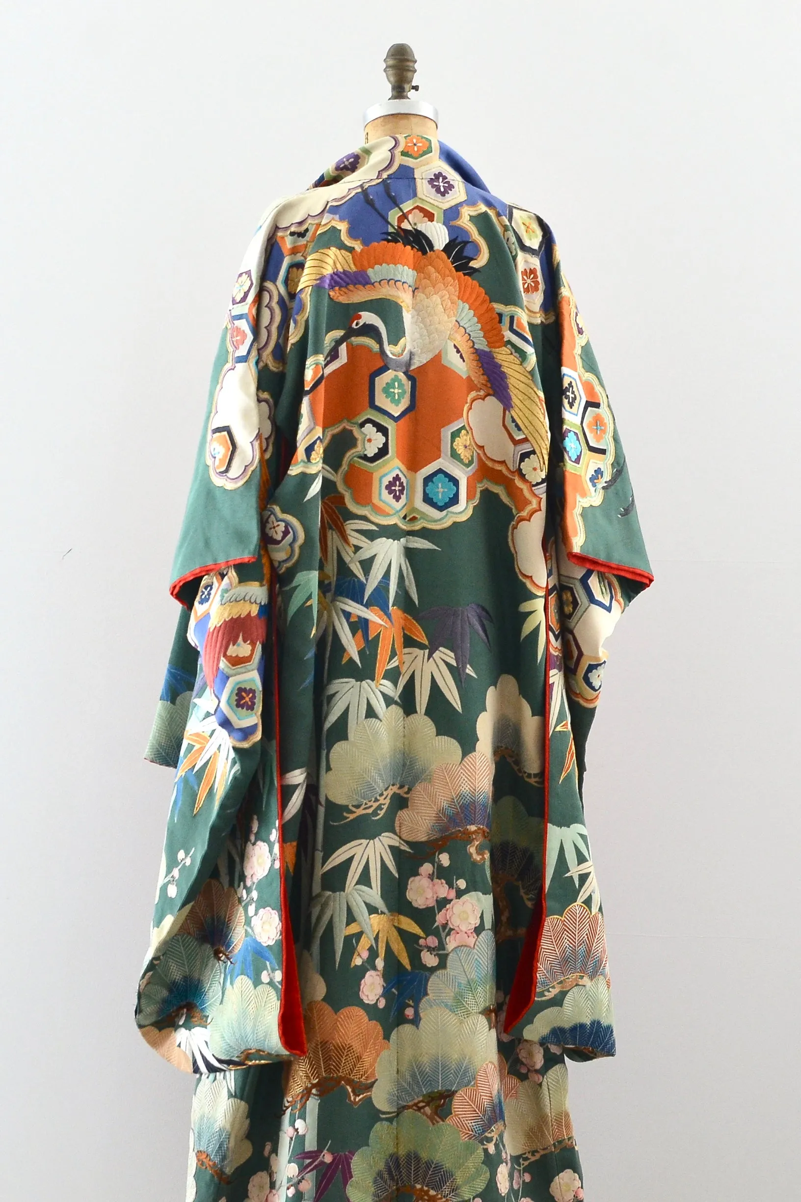 Fine Ceremonial Uchikake Kimono