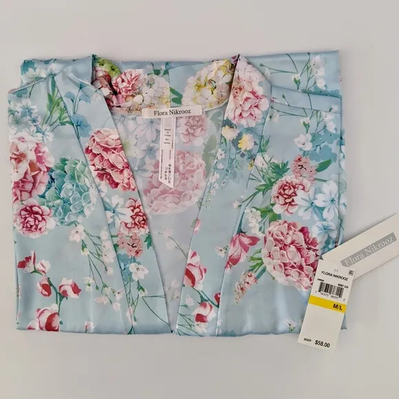 Flora Nikrooz Bonnie Floral Short Satin Robe, M/L NWT