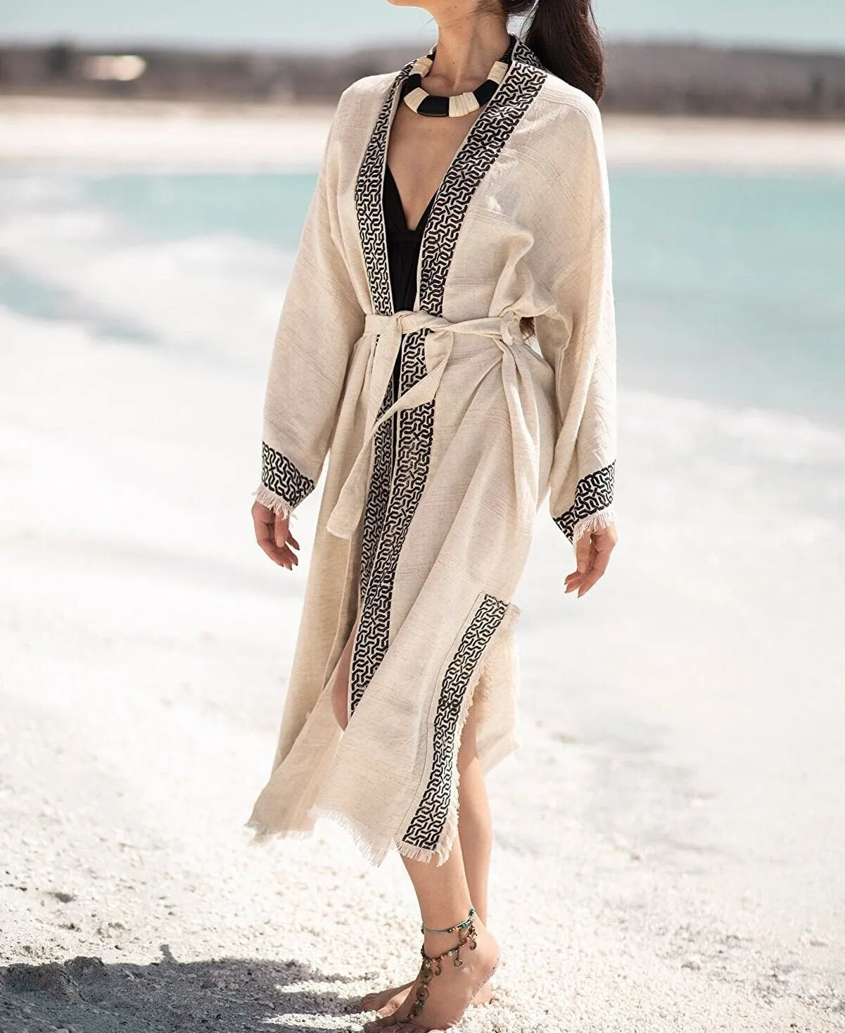 Handwoven Linen-Cotton Kimono – Sacred Simplicity, Ancient Roots