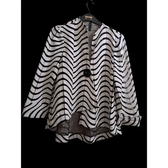 IC by Connie K Jacket Black White Lagenlook Kimono 3/4 Cuffed Button