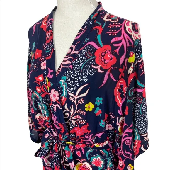 Josie Natori Floral Print Boho Kimono Robe/Cardi/Bathing Suit Cover in a Small