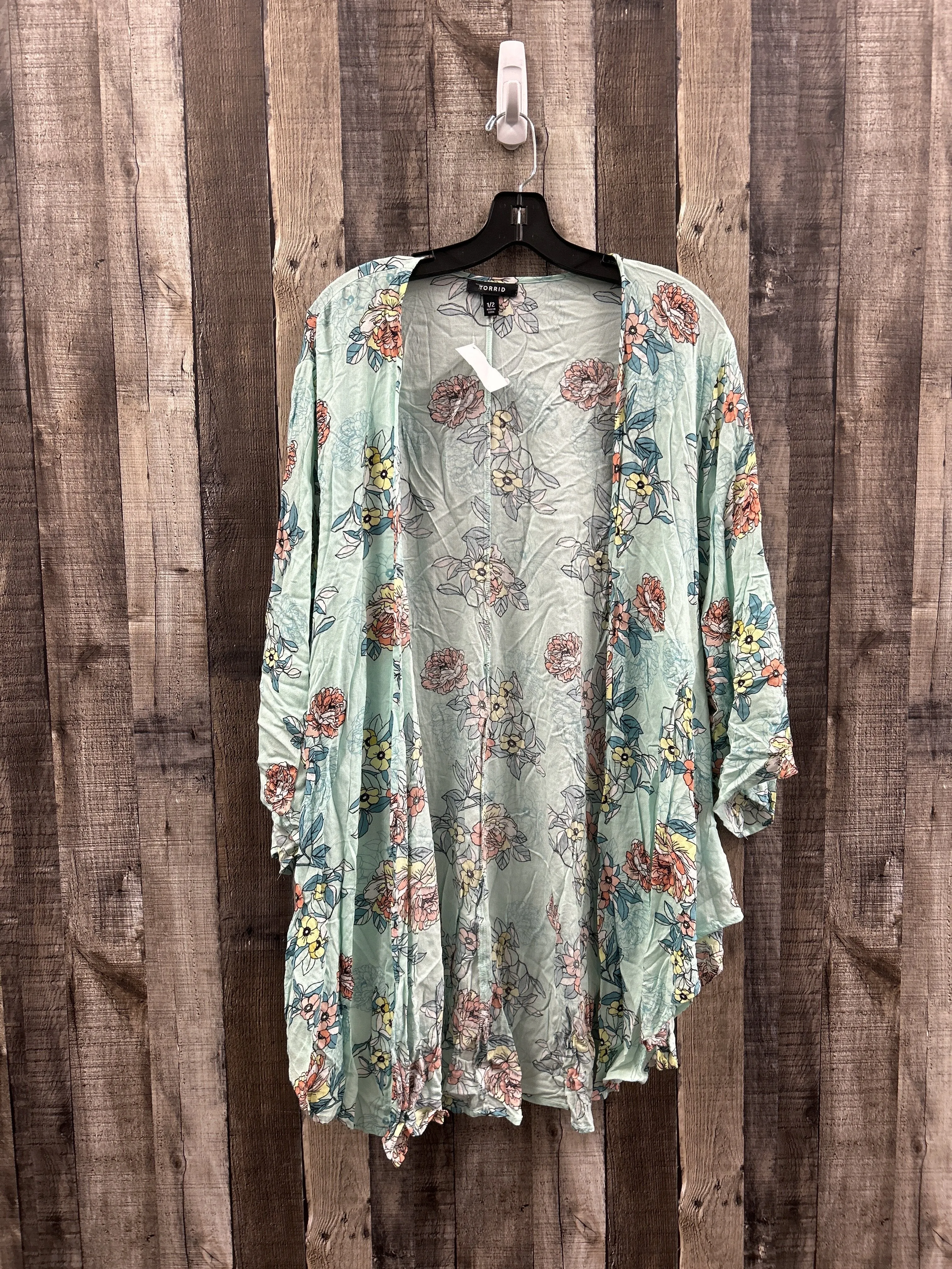 Kimono By Torrid  Size: Xl
