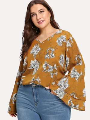 Large Size Women's Print V-neck Fat Sister Double Bell Sleeves Loose Shirt