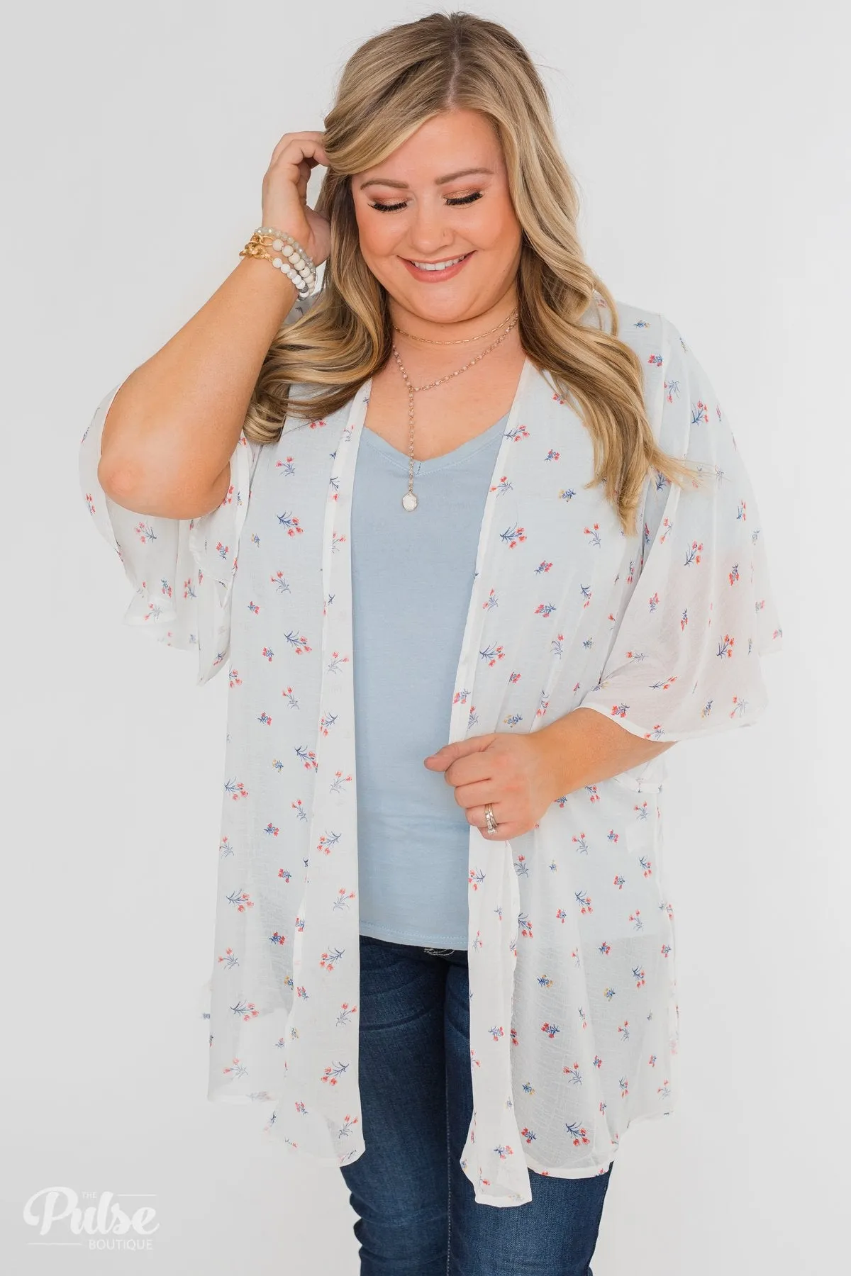 Light Spring Breeze Floral Kimono- Ivory