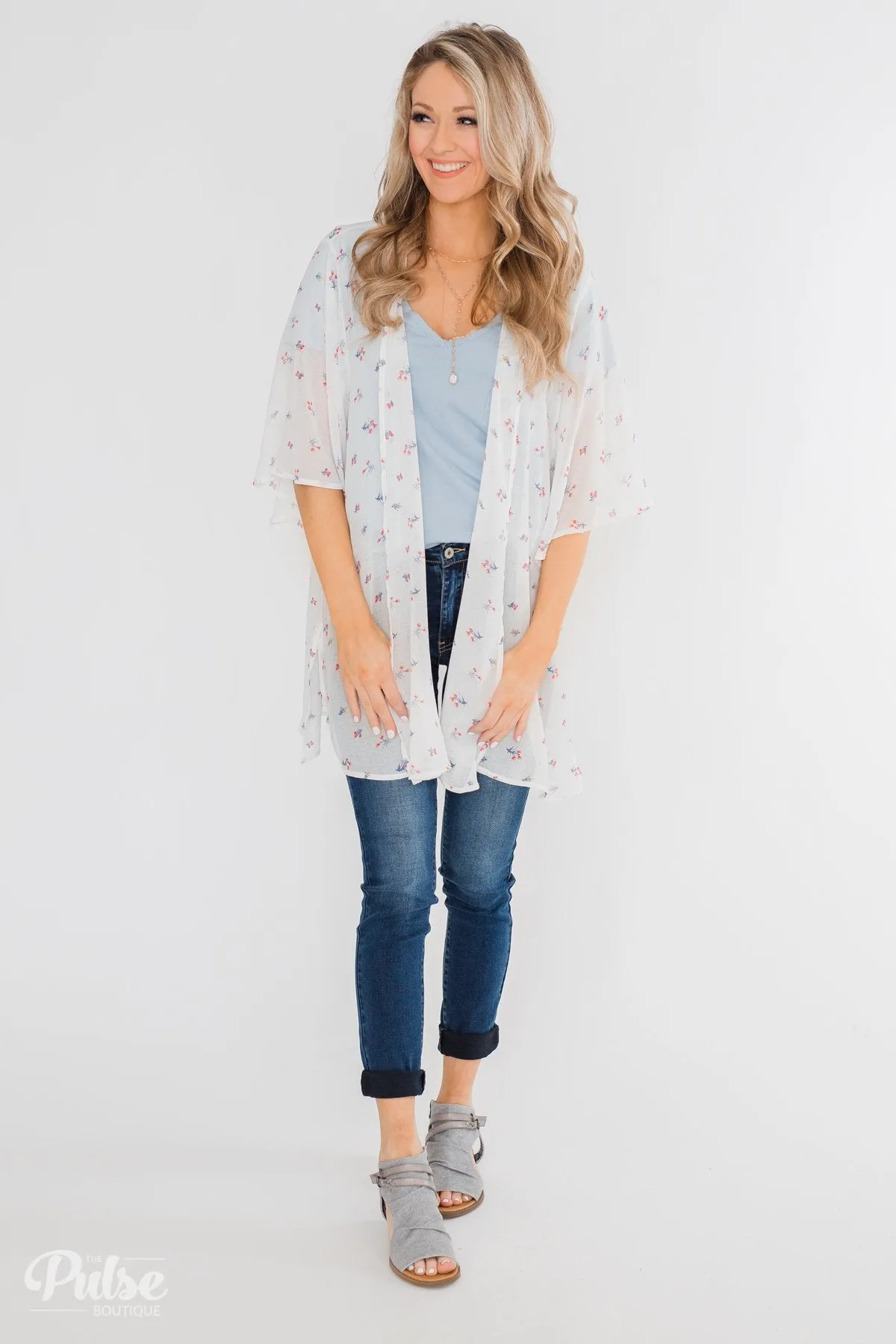 Light Spring Breeze Floral Kimono- Ivory