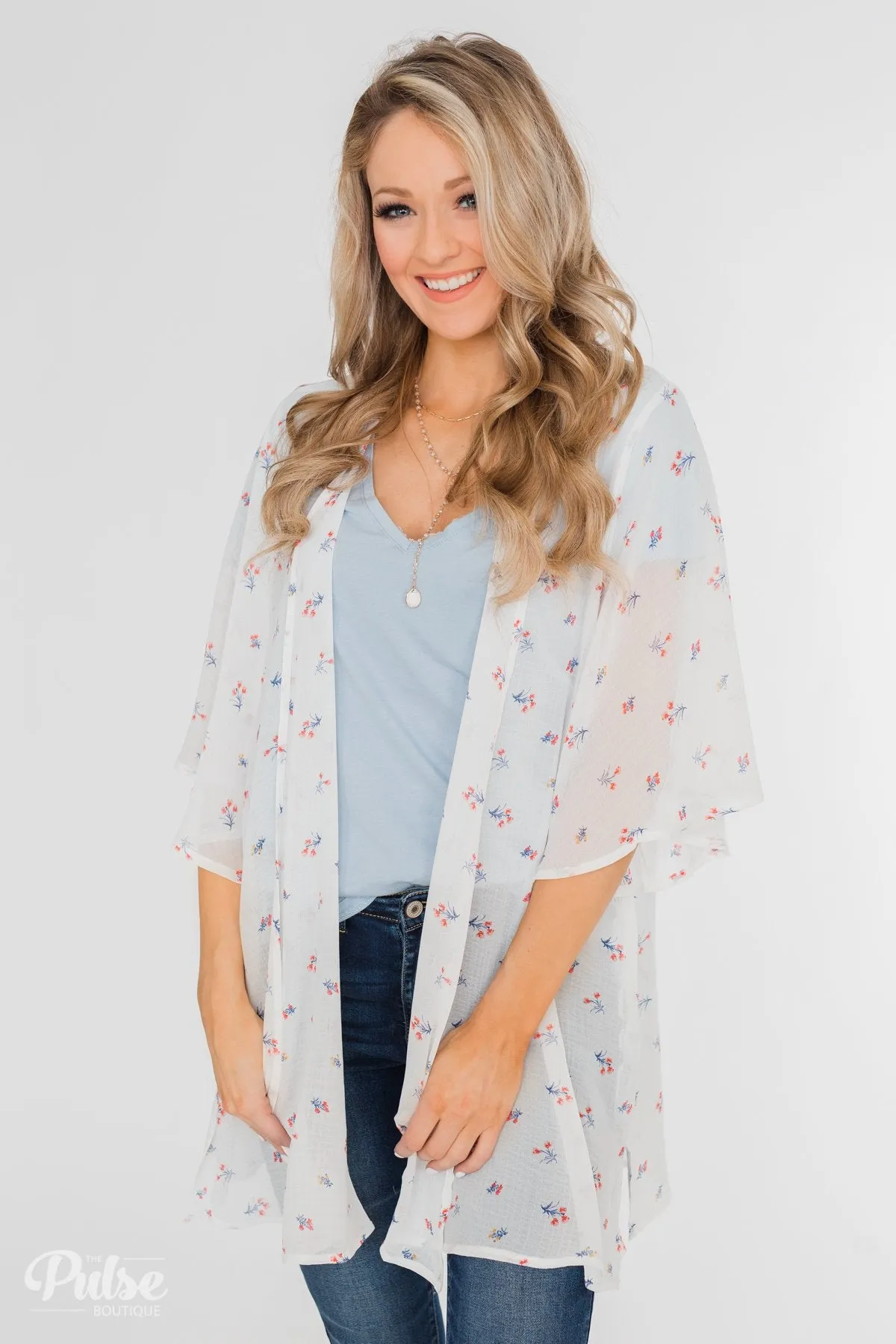 Light Spring Breeze Floral Kimono- Ivory