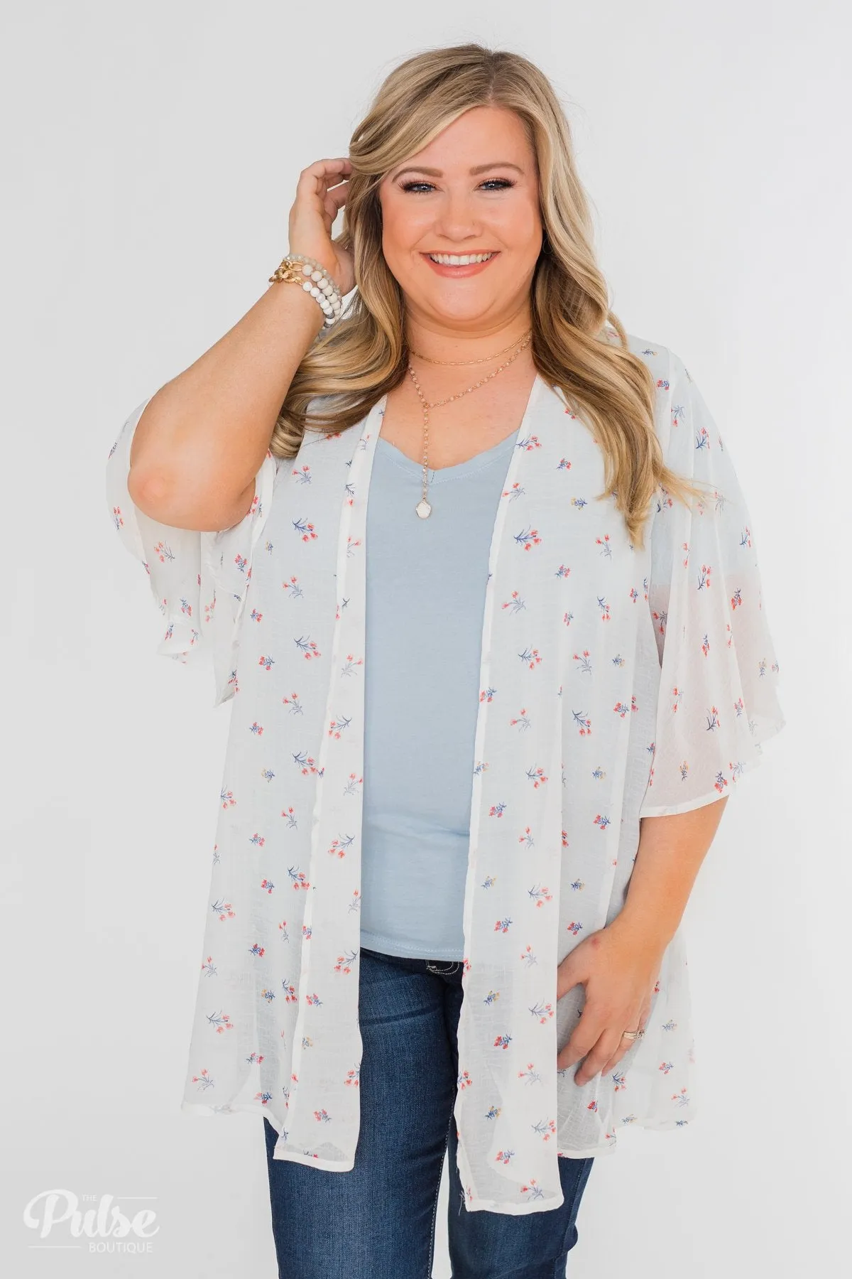 Light Spring Breeze Floral Kimono- Ivory