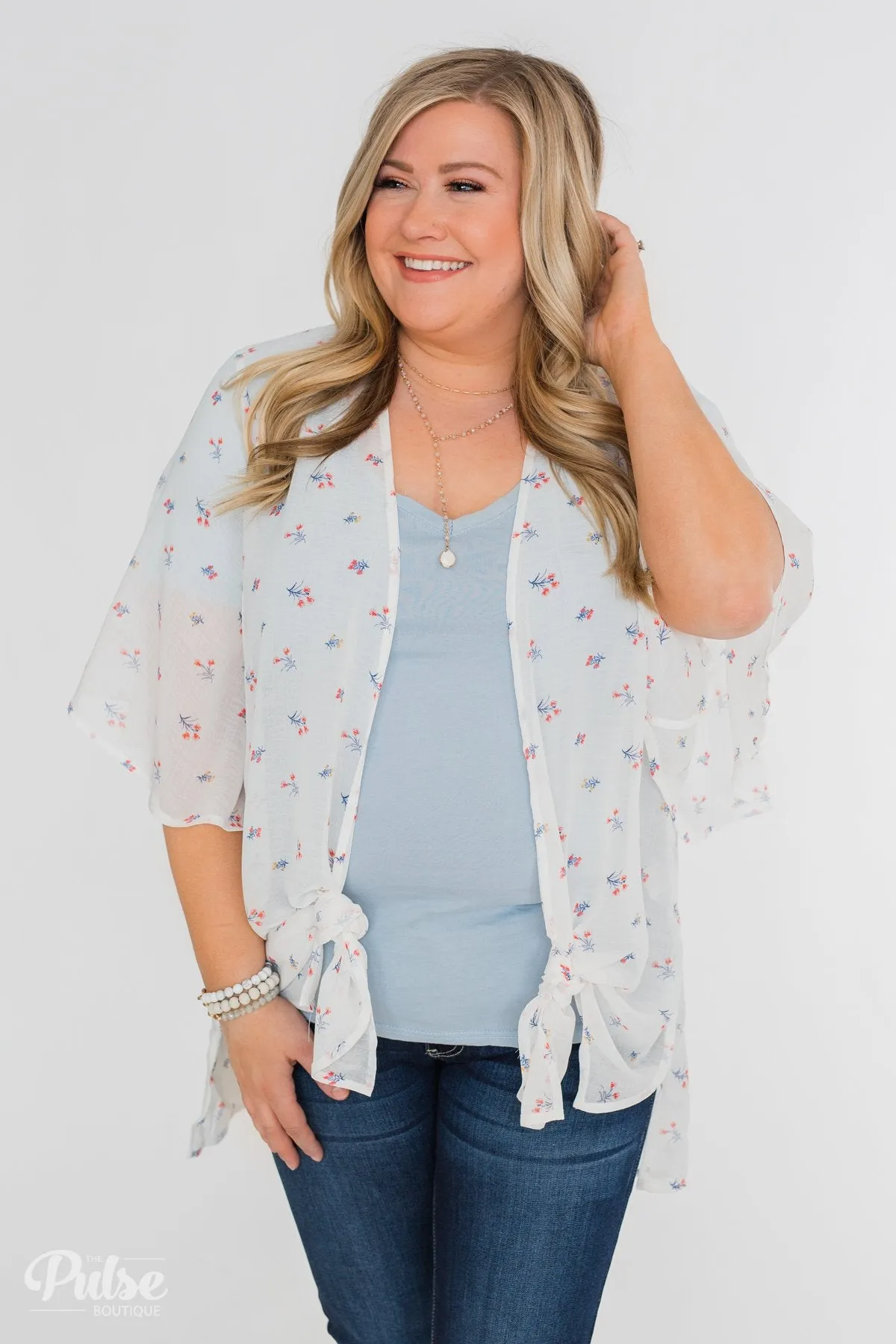 Light Spring Breeze Floral Kimono- Ivory