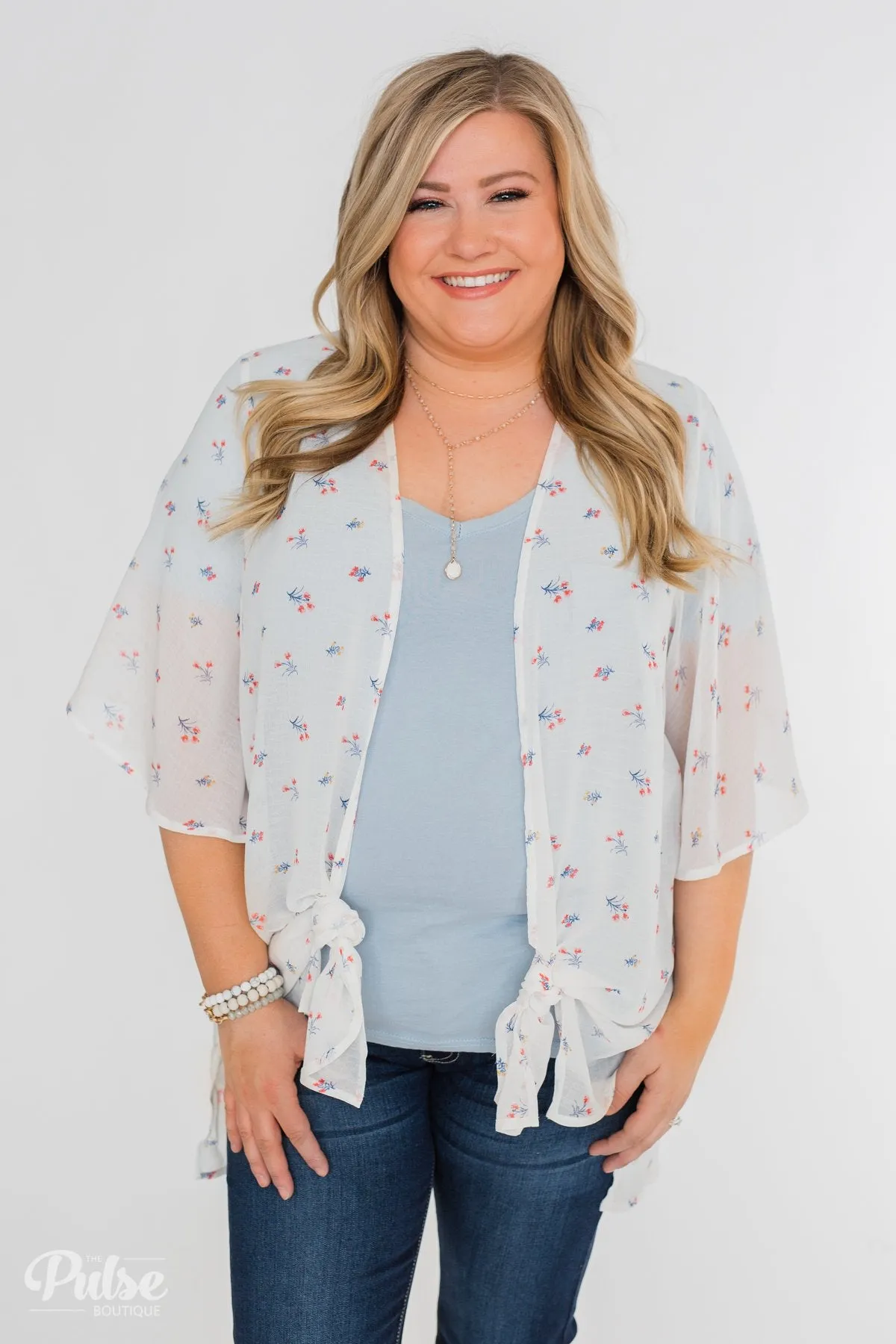 Light Spring Breeze Floral Kimono- Ivory