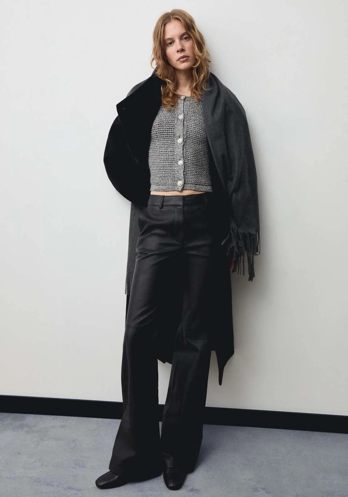 Long sleeve short buttoned cardigan - Grey
