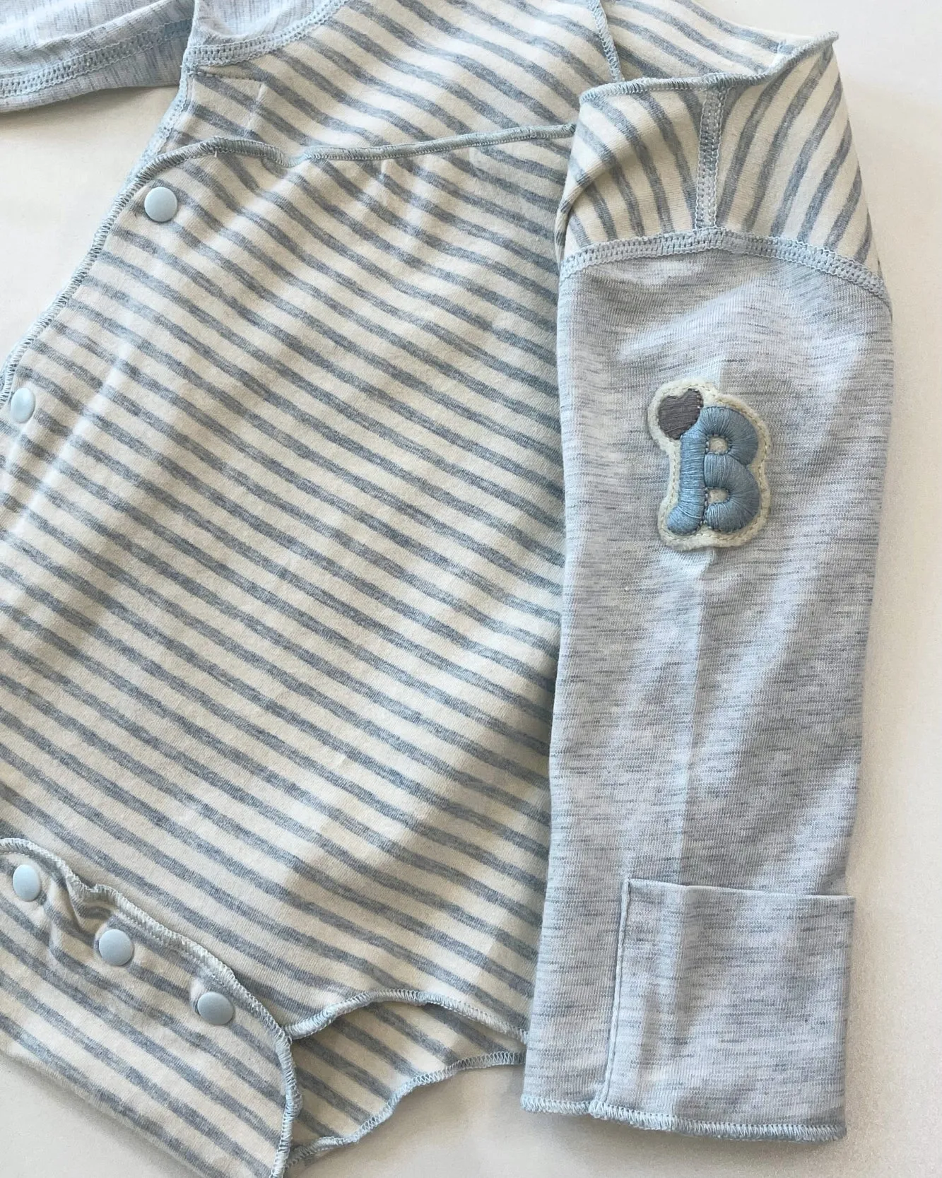 Long Sleeve Snap-on Kimono Bodysuits Bundle (Pack of 2, Blue Stripe & Light Grey Stripe)