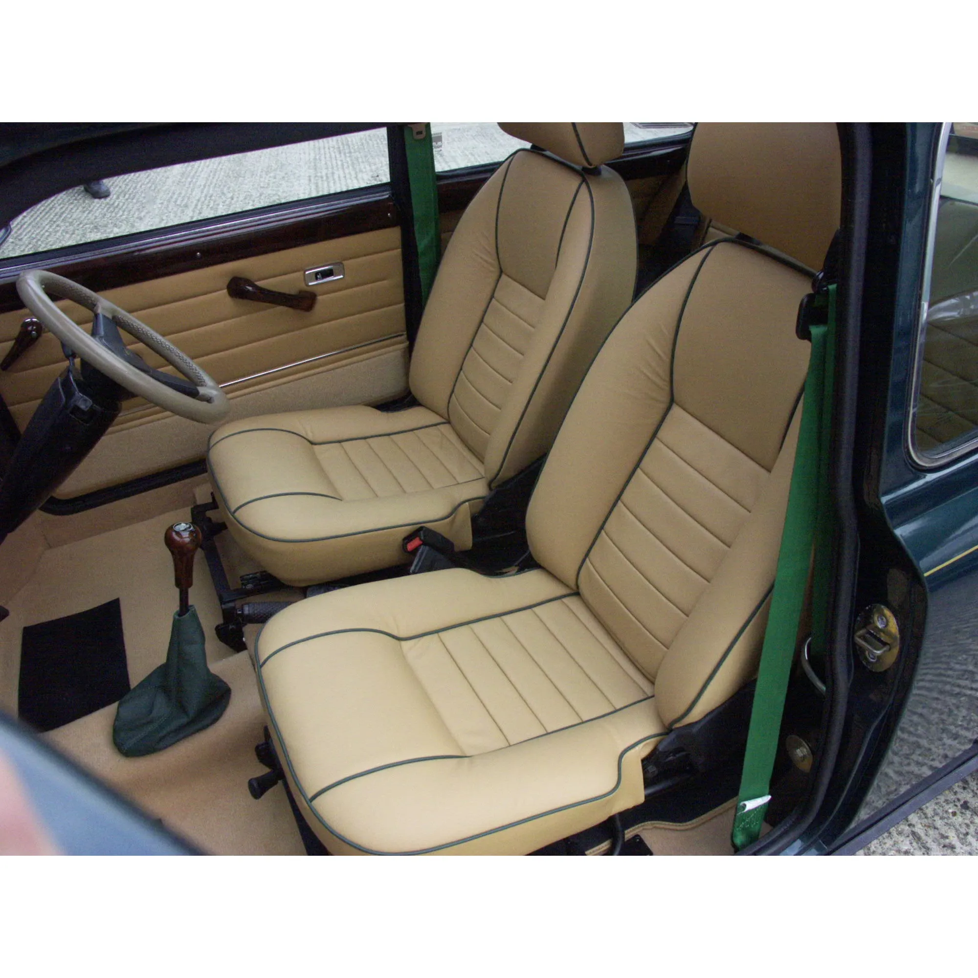 MINI SUFFOLK RECLINING SEAT LEFT HAND (LEATHER)