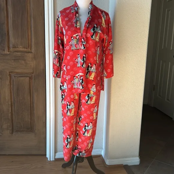 Natori Geisha Colorful Red Asian Novelty Pajamas Sleepwear Small Red Rayon