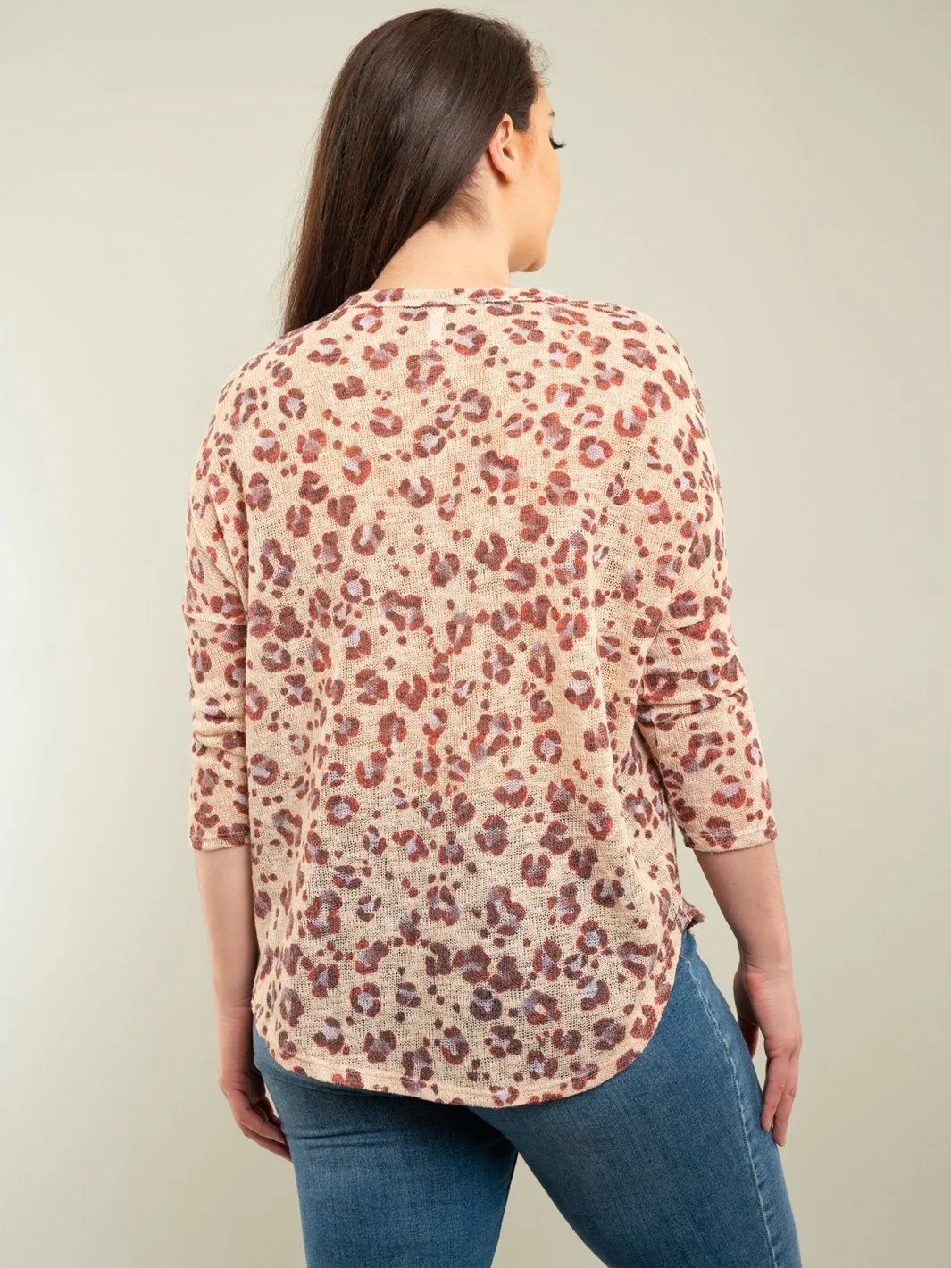 PLUS SIZE ANIMAL PRINT TOP