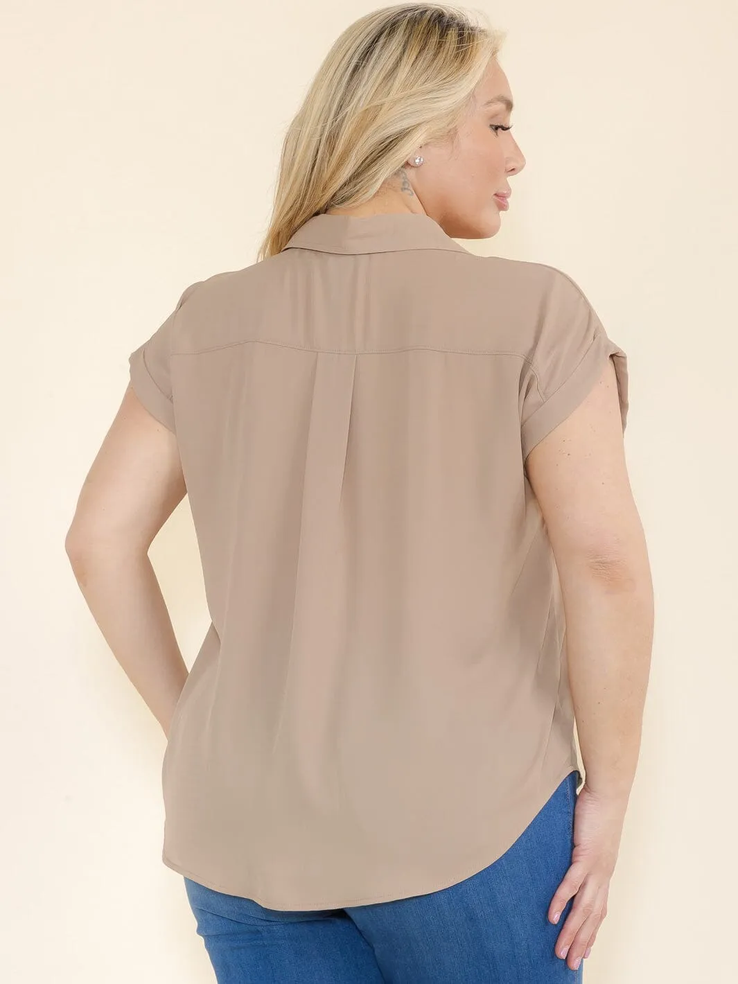 PLUS SIZE SHORT SLEEVE V-NECK BUTTON CLOSURE BLOUSE