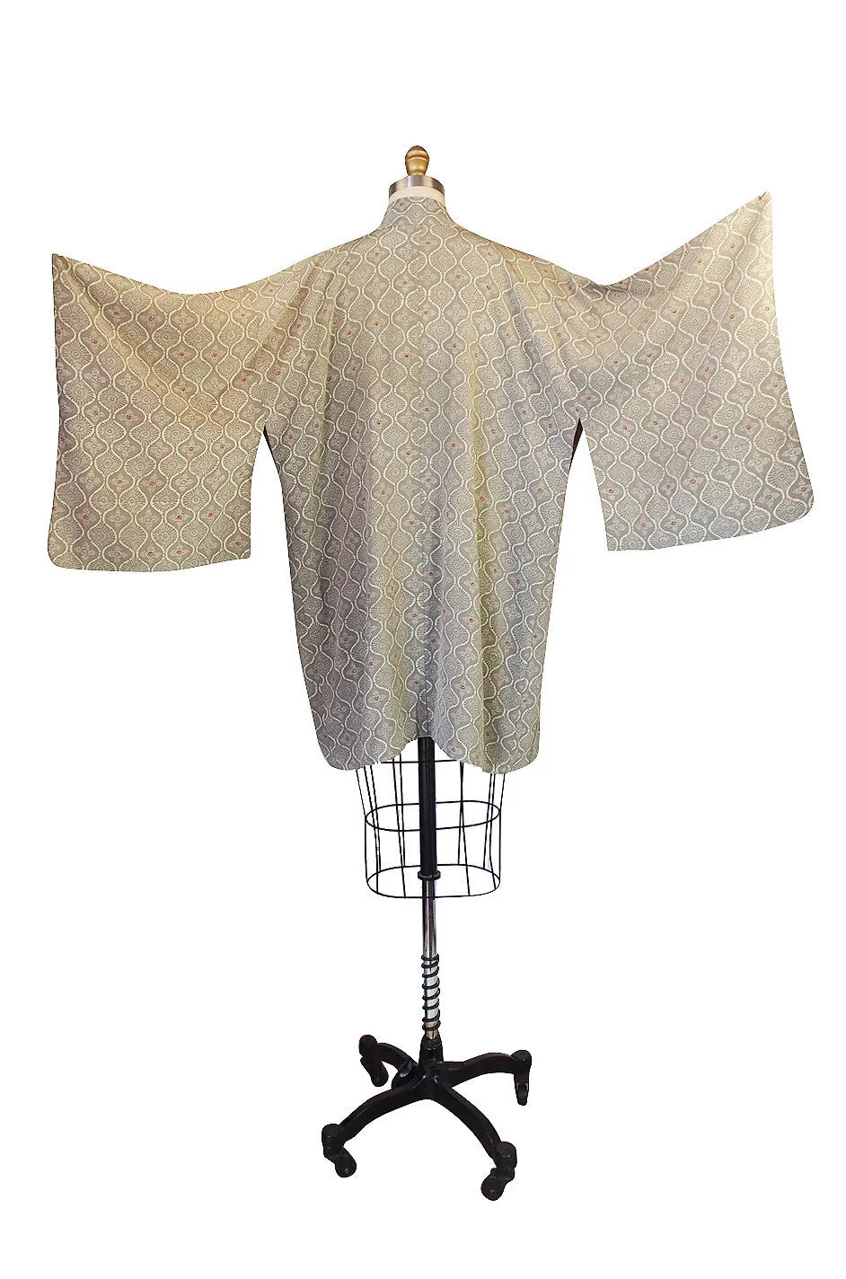 Pretty 1950s Grey Printed Silk Kimono