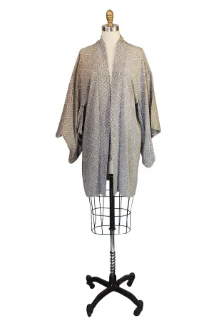 Pretty 1950s Grey Printed Silk Kimono