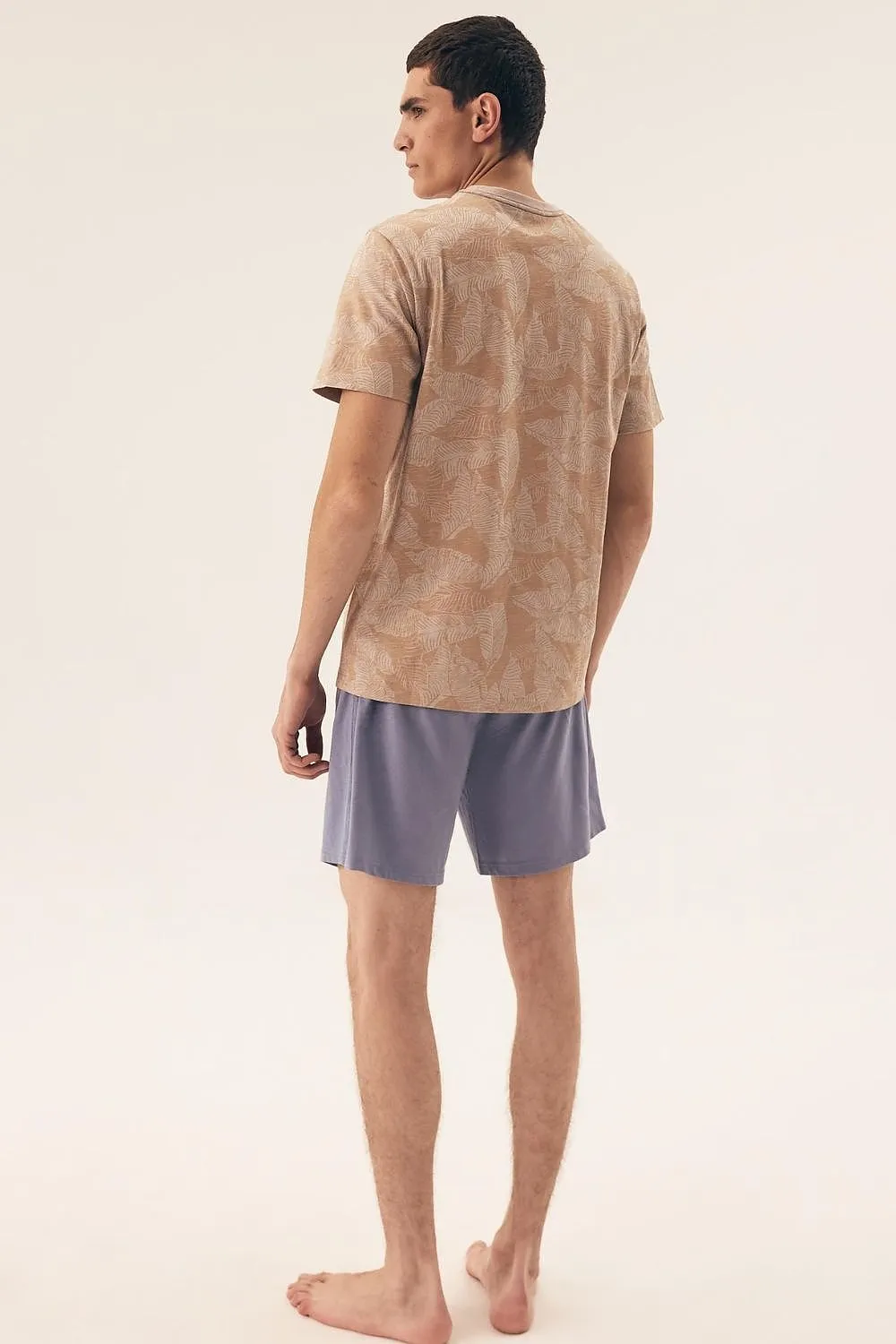 Pyjama Henderson
