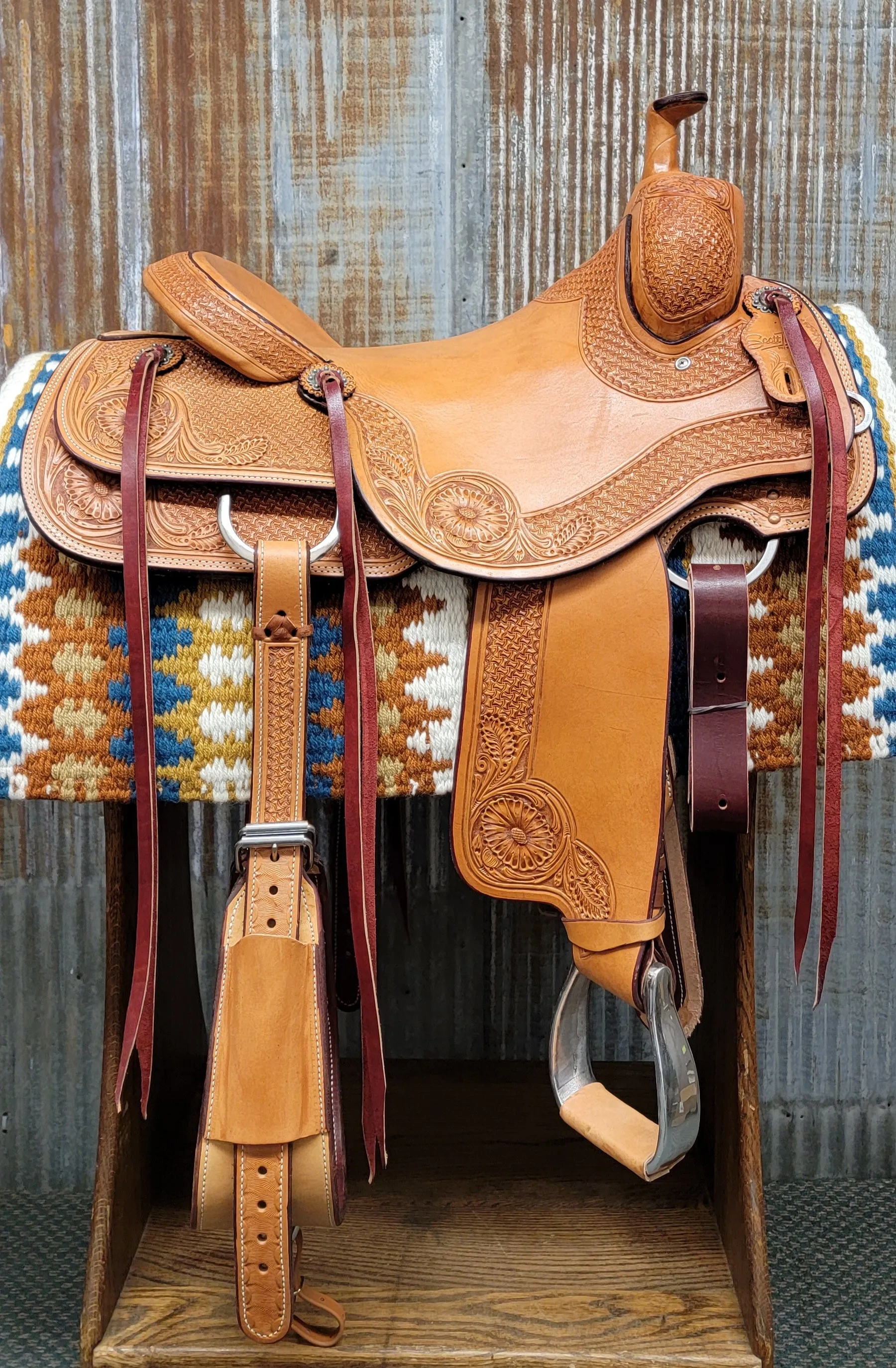 Scott Thomas Medium Oil Spider Daisy Ranch Cutter Saddle
