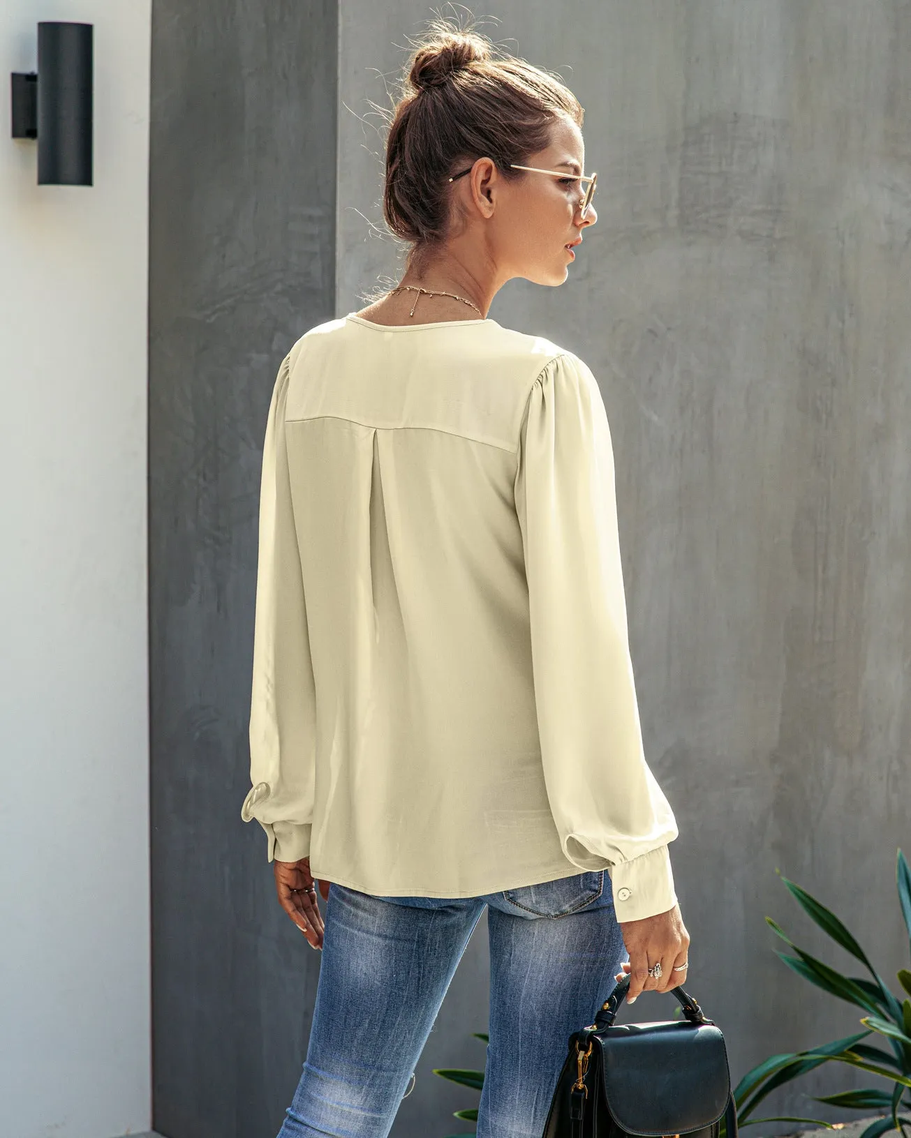 Single-breasted V-neck Long Sleeve Shirt