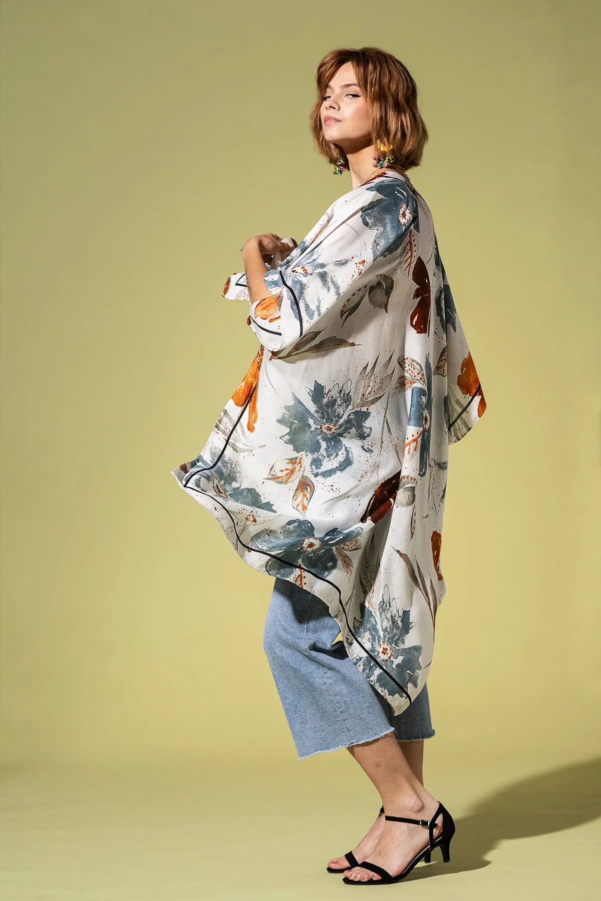 Speckled Blossom Drift Kimono