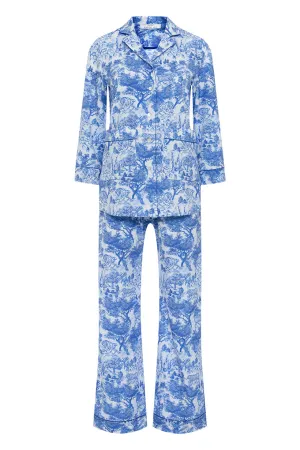 Stylish smooth satin pajamas