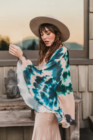 SukiSo Women's Nomade Kimono in Tan-Teal Tie-Dye