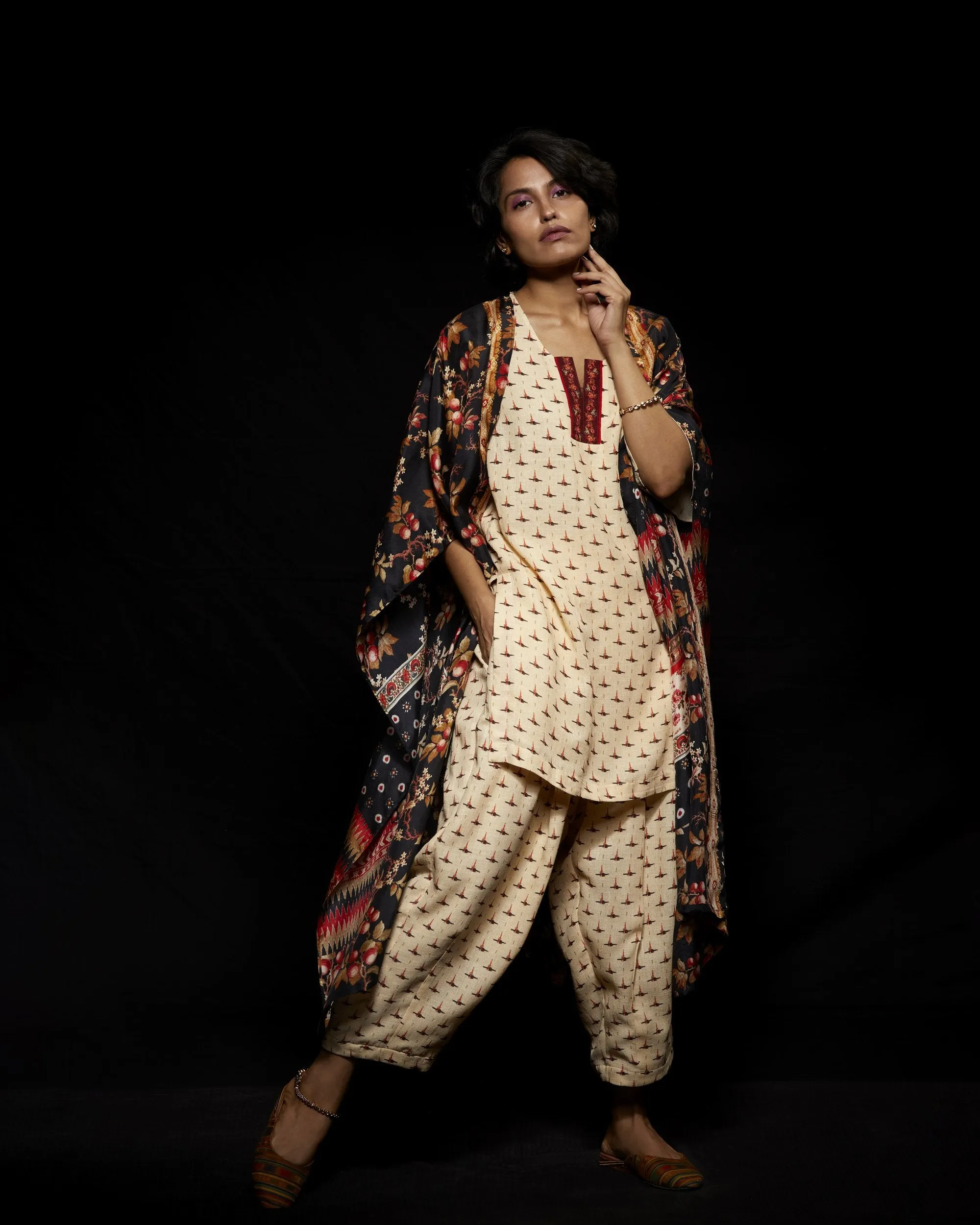 Viam   I   Black Floral Hand Printed Kimono