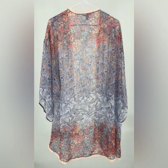 Victorias Secret floral open‎ sheer kimono/robe, size XS/S
