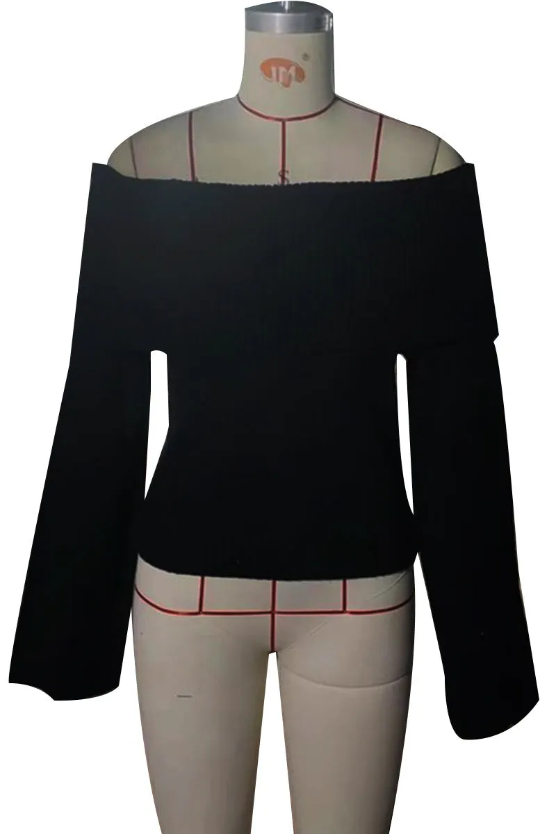 WJ0290 Off Shoulder Elegant Sweater