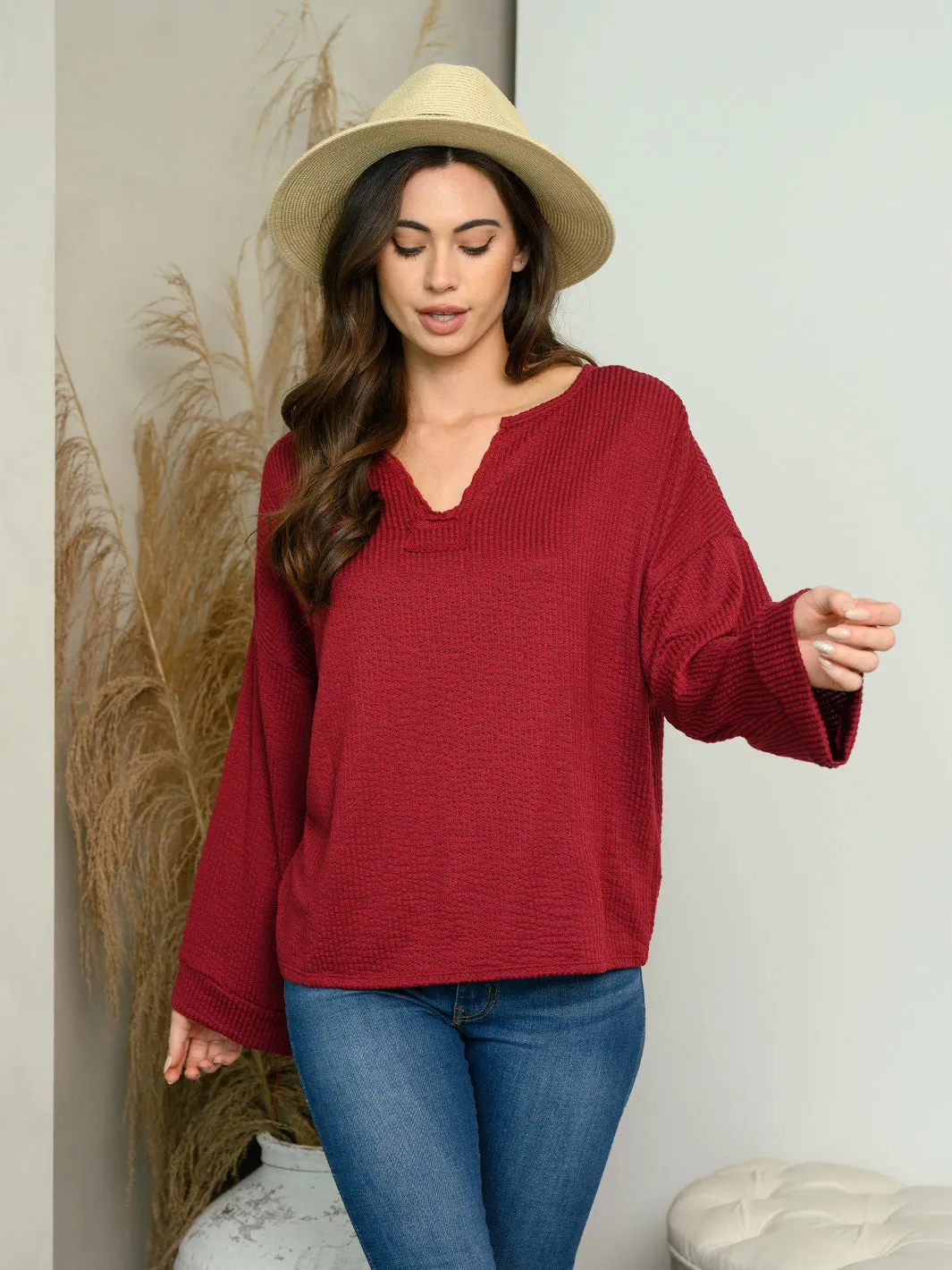 WOMEN'S LONG SLEEVE WAFFLE V-NECK TOP