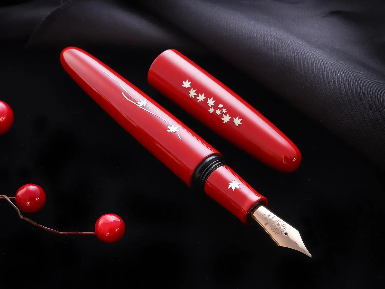 Zogan Momiji - Urushi Red [AS IS Sale]