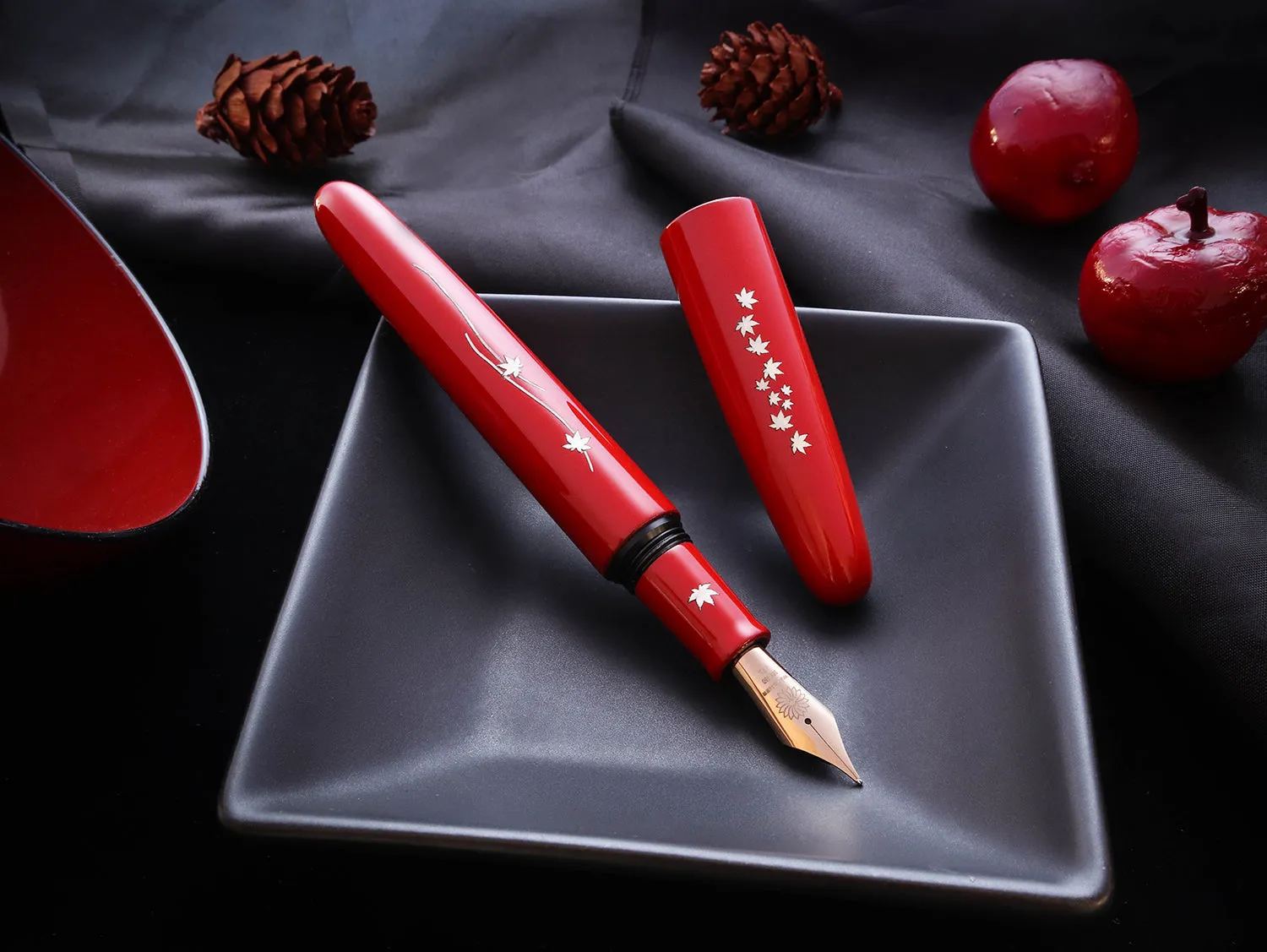 Zogan Momiji - Urushi Red